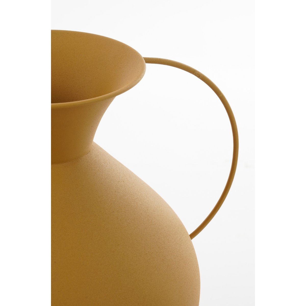 Gyge Vase - L30 x W24 x H37 cm - Metal - Yellow
