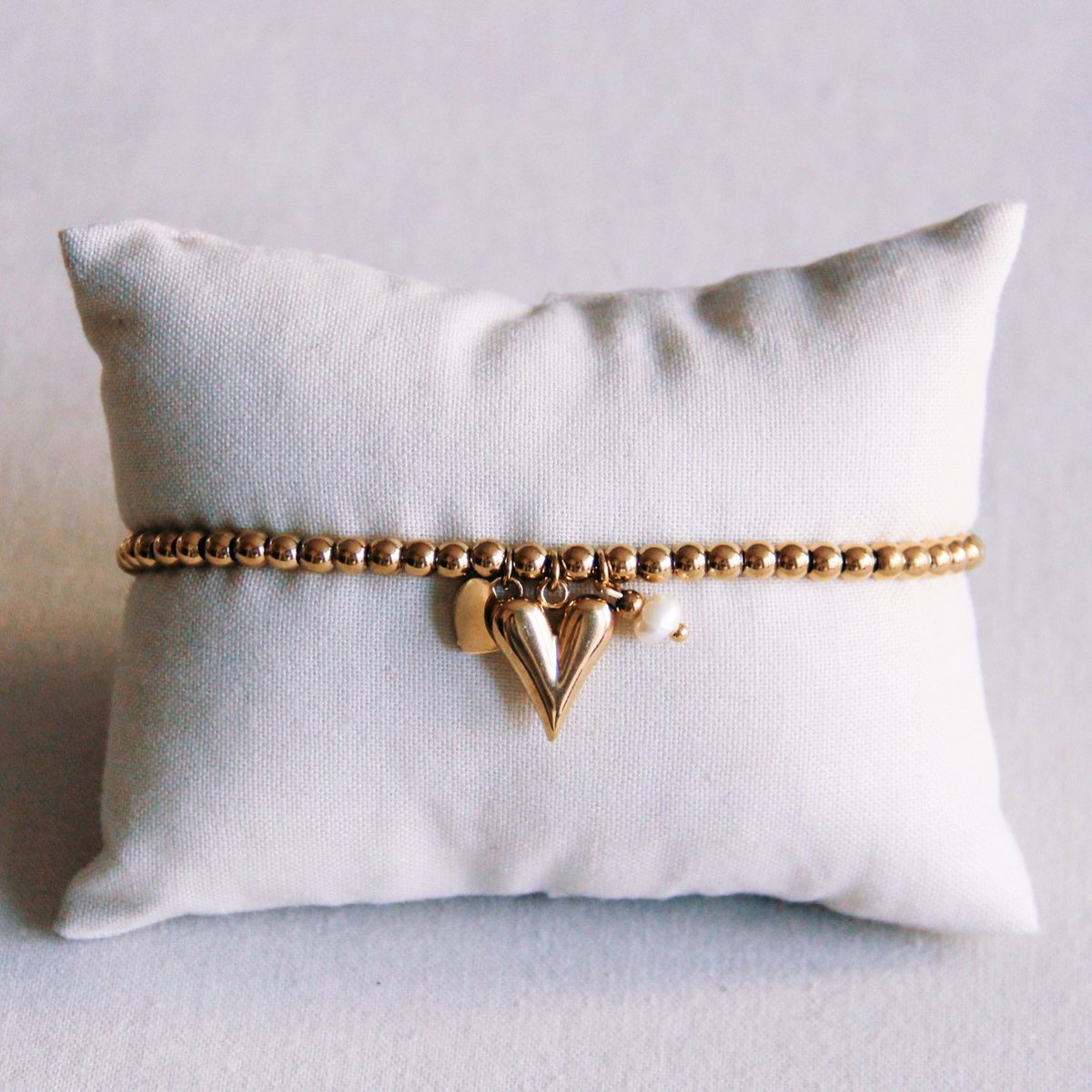 Armband bol met bedels