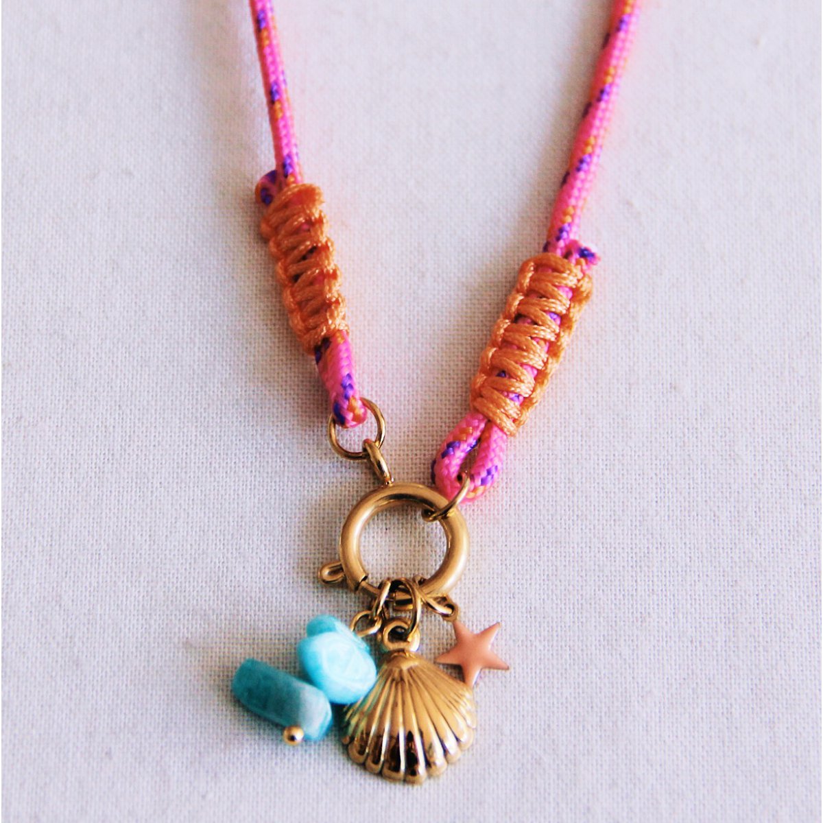 Ketting met bedels - roze/oranje
