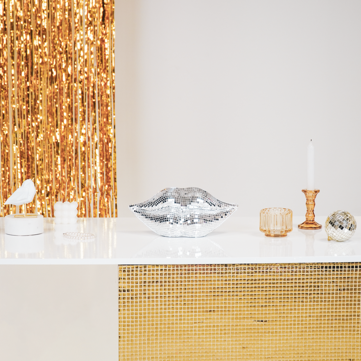 Ornament - disco -lippen - glas - zilver - 29x10x13,5 cm