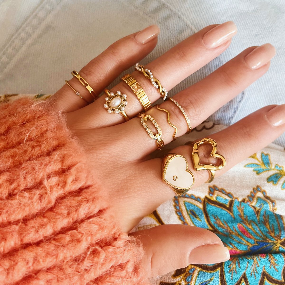 Vintagelook ring met parelstenen - goud