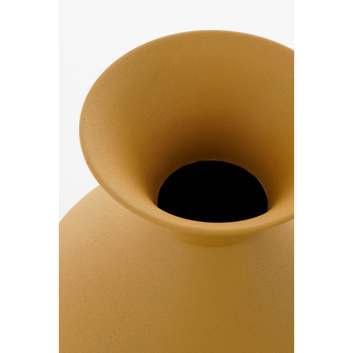 Gyge Vase - L30 x W24 x H37 cm - Metal - Yellow