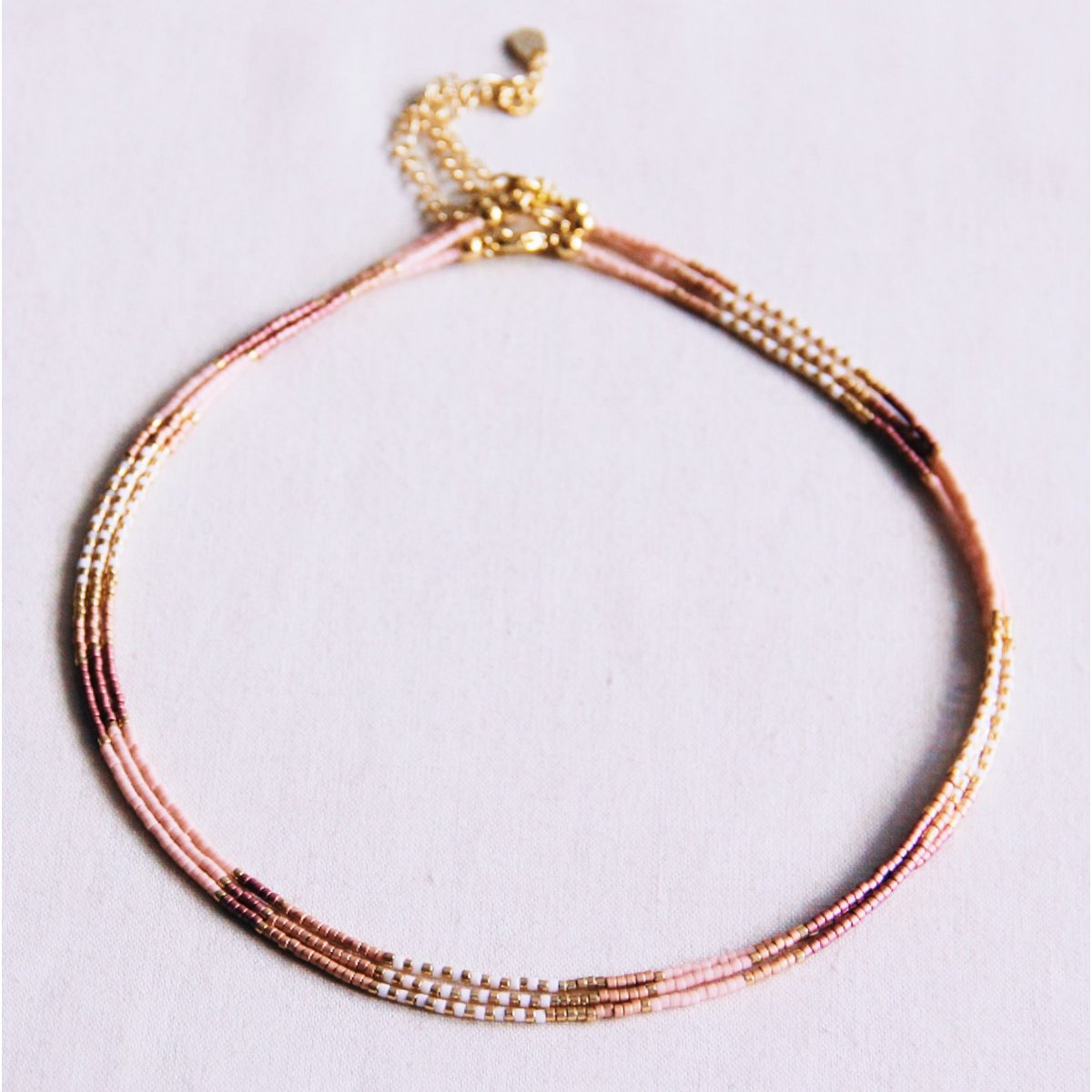 Kralen ketting nude/wit/taupe