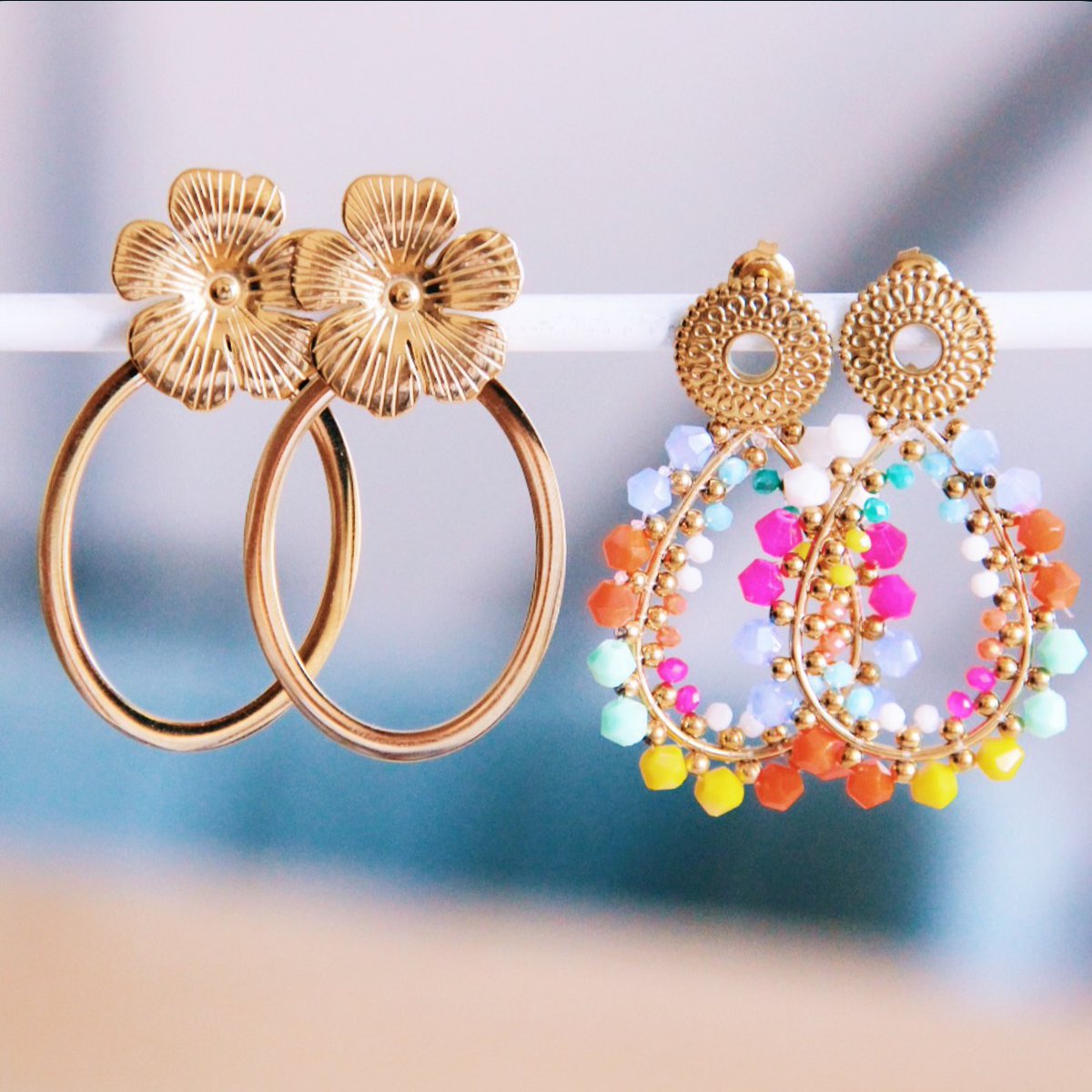 Oorbellen met bloem - goud