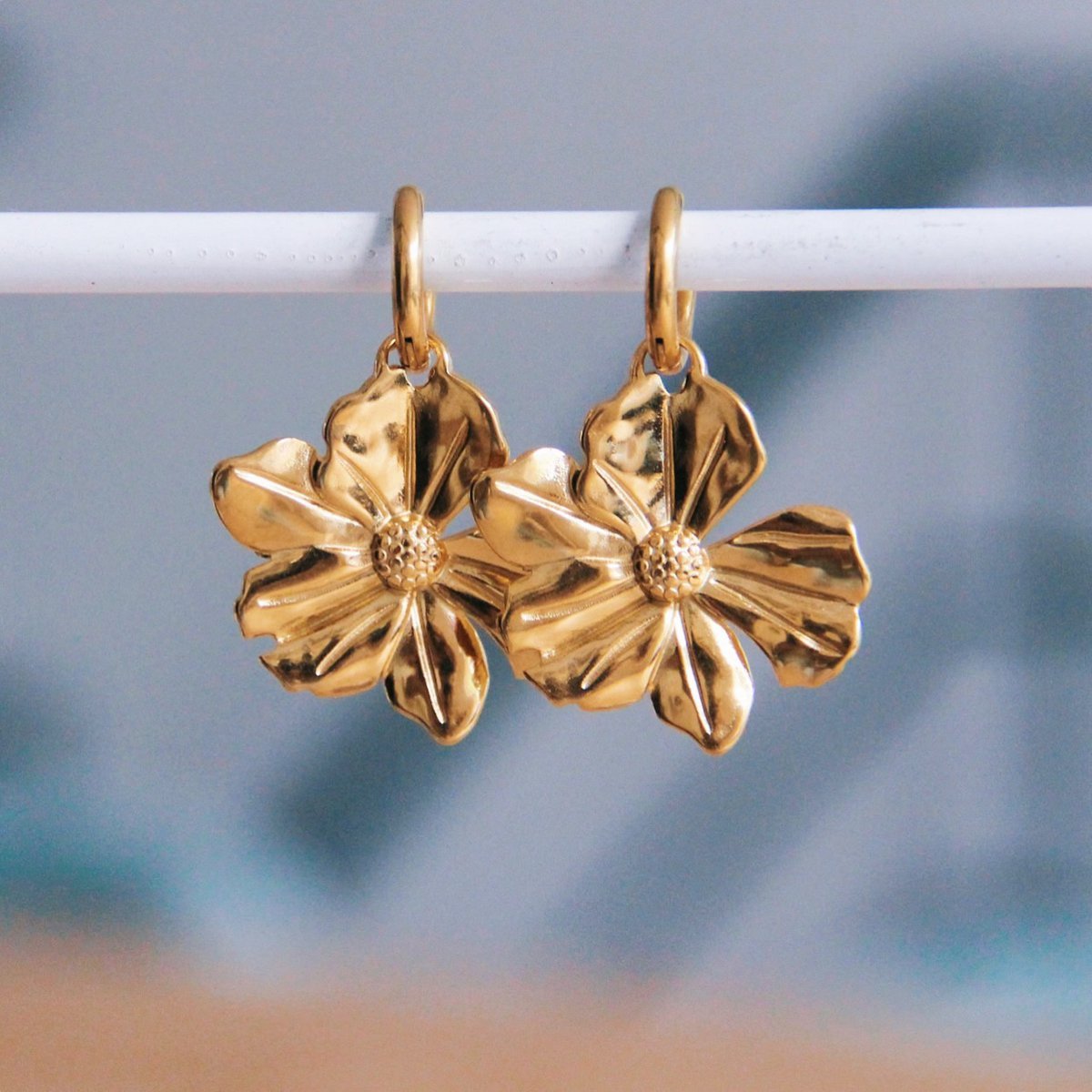 Earring with flower XL