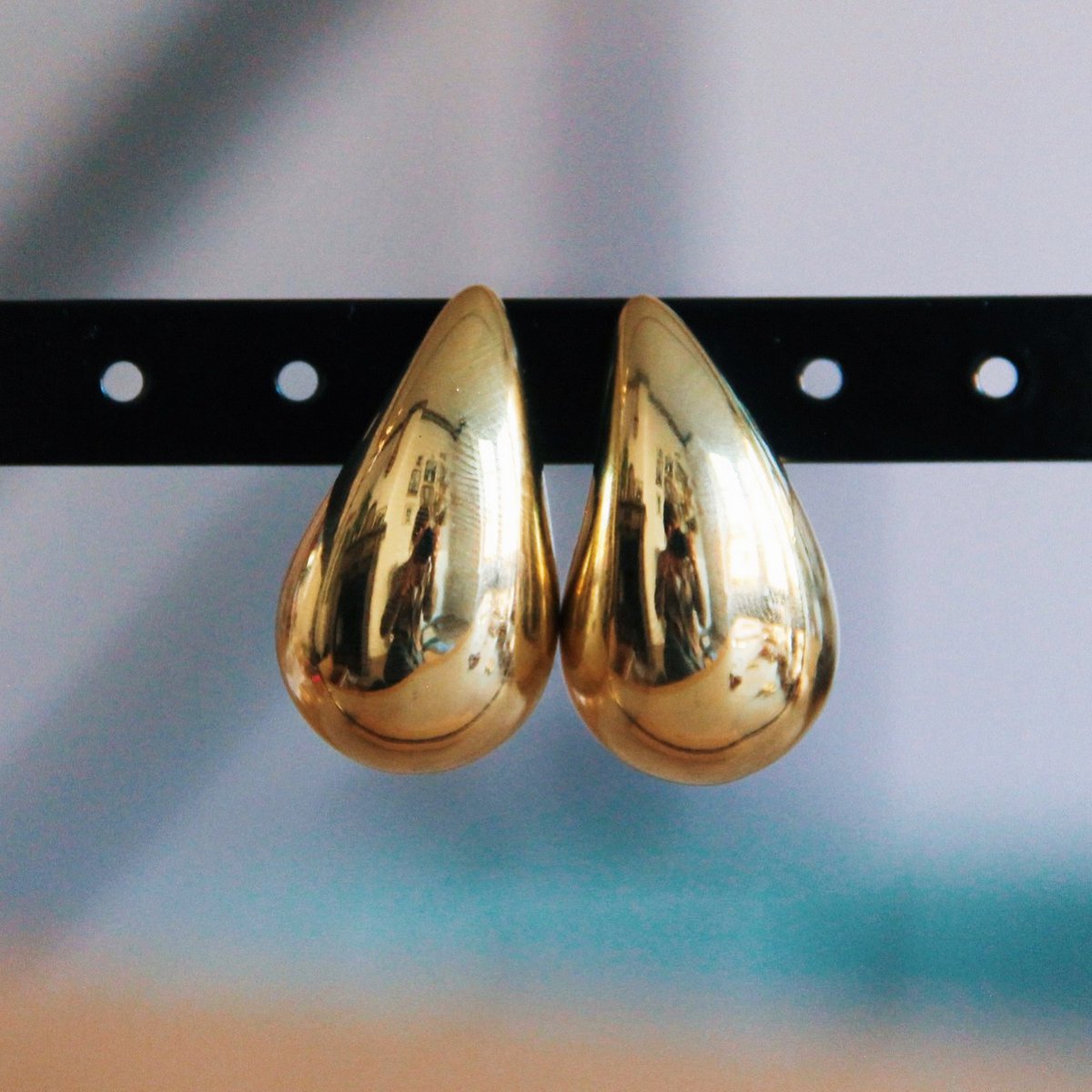 Drop earring