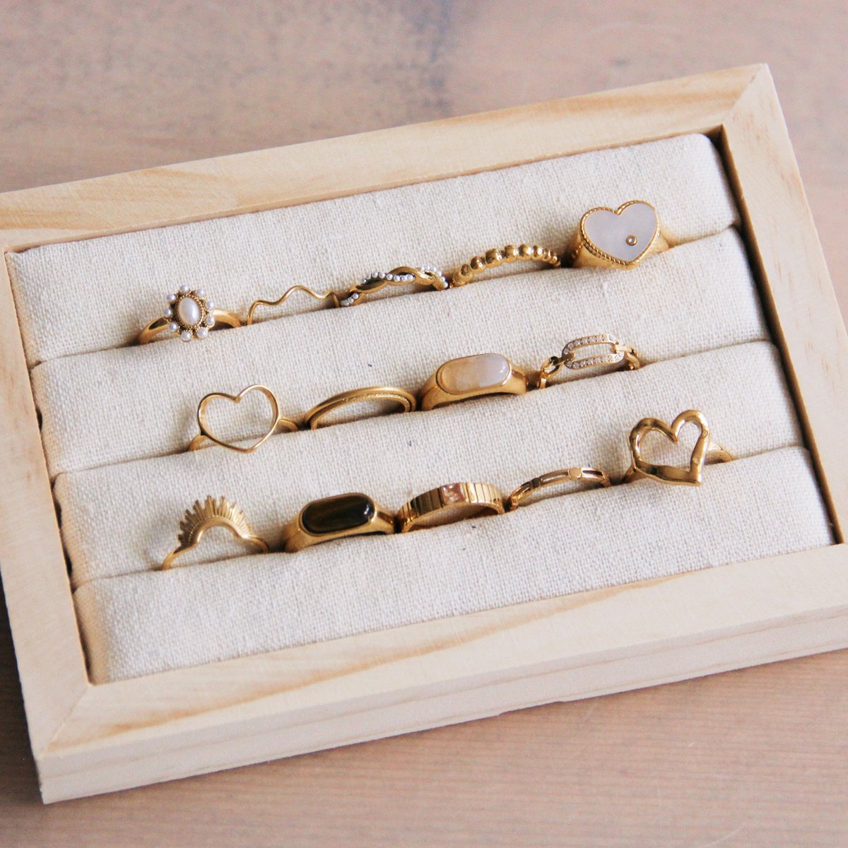 Vintagelook ring met parelstenen - goud