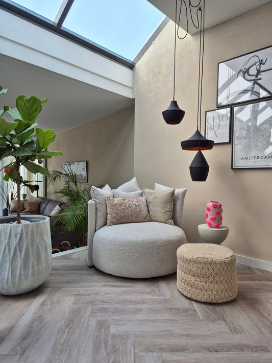 Terug van weggeweest: felle kleuren in je interieur