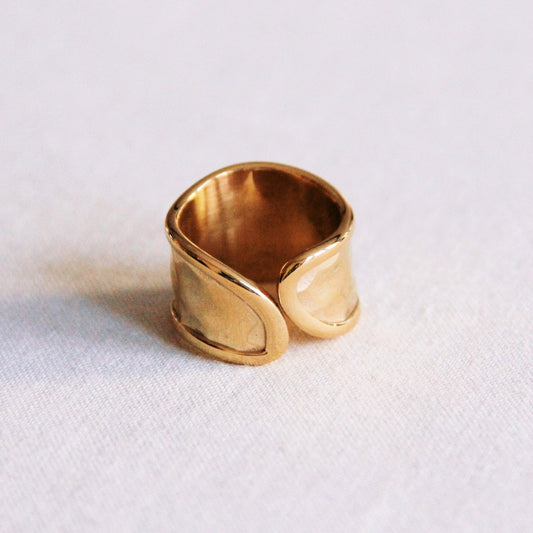 Ring dented - gold