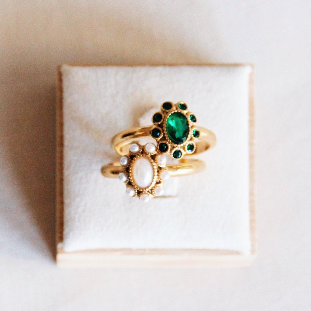 Vintagelook ring met parelstenen - goud