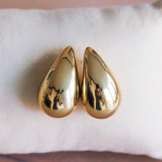 Drop earring