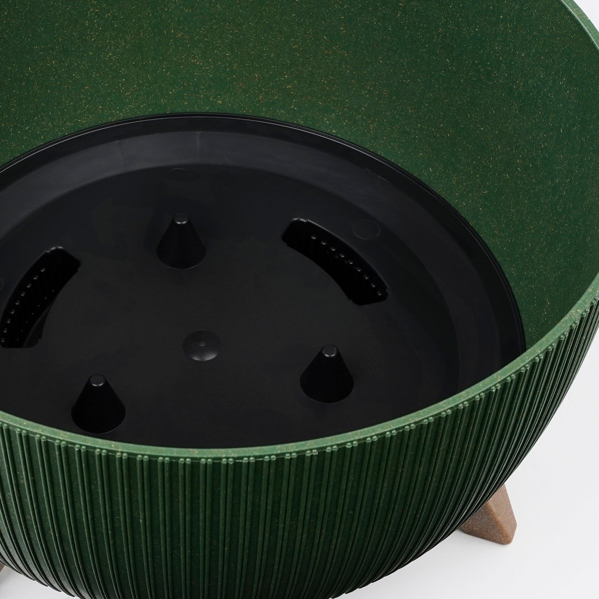 Doppio Flower Pot on Legs - H22 x Ø47 cm - Polypropylene - FSC Mix - Green