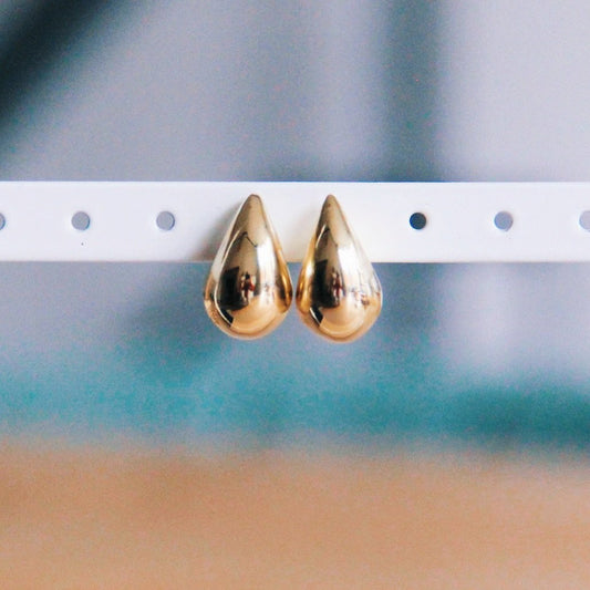 Drop earring - gold
