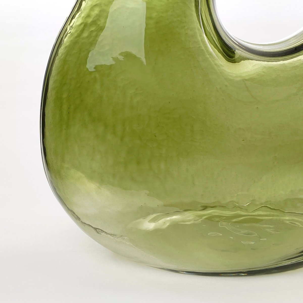 Jay Vase - L19 x W11 x H25 cm - Glass - Light green