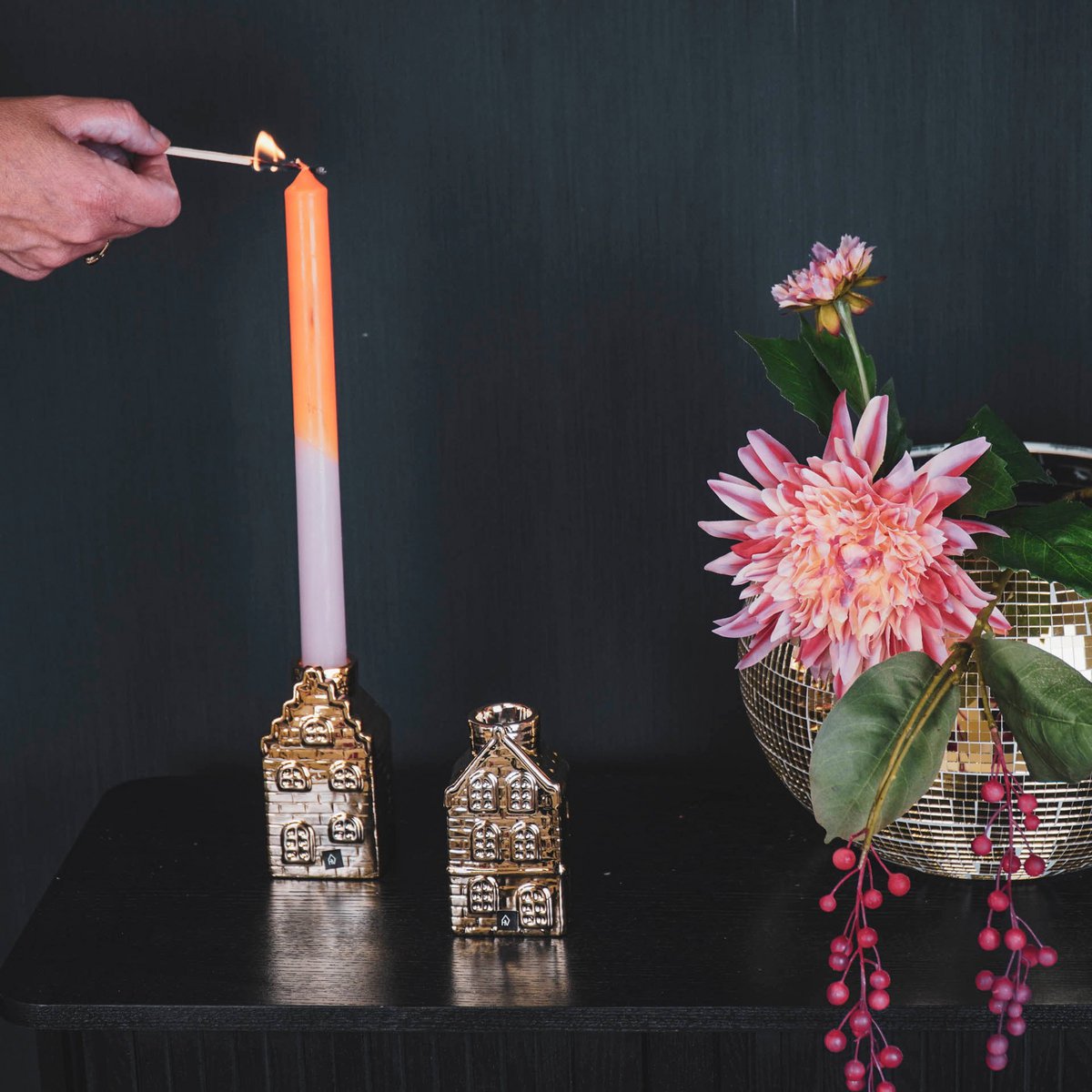 Candle holder - House - Ceramic - Gold - 6x5.5x11cm